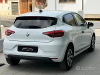 Usata Renault Clio V Equilibre 91 CV (66 kW) 2023 Bianco Berlina