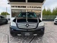 Usata Mercedes ML320 224 CV (164 kW) 2006 Nero SUV