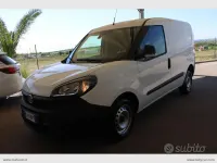 Usata Fiat Doblò Business 105 CV (77 kW) 2021 Bianco Monovolume