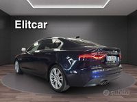 Usata Jaguar XE SE 180 CV (132 kW) 2019 Blu Berlina