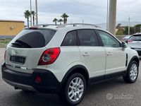 Usata Opel Antara Cosmo 150 CV (110 kW) 2011 Bianco SUV