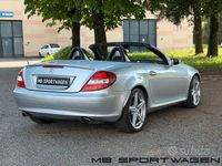 Käytetty Mercedes SLK350 272 HP (200 kW) 2004 Harmaa Avoauto