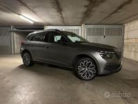 Usata Skoda Kamiq 95 CV (69 kW) 2023 Grigio SUV