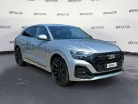 Usata Audi Q8 S-Line 394 CV (289 kW) 2024 Argento SUV