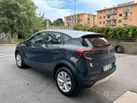 Usata Renault Captur Techno 101 CV (74 kW) 2023 Grigio SUV