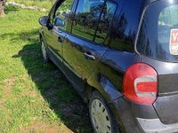Käytetty Renault Modus 101 HP (74 kW) 2008 Musta Tila-auto