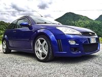 Usata Ford Focus RS 215 CV (158 kW) 2003 Blu/azzurro Berlina
