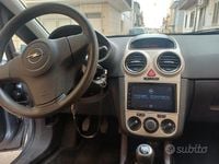 Usata Opel Corsa 75 CV (55 kW) 2007 Berlina