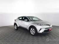 Usata Toyota C-HR Business Edition 116 CV (85 kW) 2017 Argento SUV