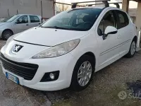 Usata Peugeot 207 70 CV (51 kW) 2013 Bianco Berlina