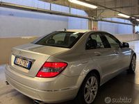 Usata Mercedes C280 Avantgarde 231 CV (169 kW) 2007 Grigio Berlina