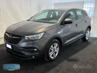 Usata Opel Grandland X Business 131 CV (96 kW) 2021 Grigio metallizzato SUV