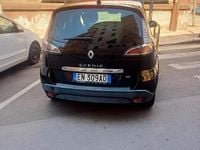 Usata Renault Scénic III 110 CV (80 kW) 2012 Nero Monovolume