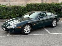 Usata Jaguar XK8 284 CV (208 kW) 1997 Verde Coupé