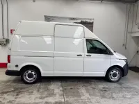 Usata VW Transporter 150 CV (110 kW) 2021 Bianco Furgone