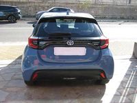 Usata Toyota Yaris Trend 92 CV (67 kW) 2021 Blu/azzurro Utilitaria