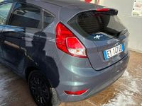 Usata Ford Fiesta Titanium 97 CV (71 kW) 2015 Berlina