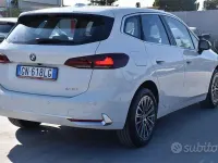 Usata BMW 218 Active Tourer Luxury Line 150 CV (110 kW) 2023 Bianco Monovolume