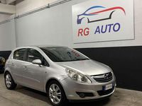 Usata Opel Corsa Cosmo 90 CV (66 kW) 2007 Argento Berlina