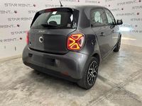 Usata Smart ForFour Electric Drive Passion 41 kW (56 CV) 2021 Grigio Utilitaria