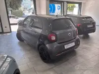 Usata Smart ForFour Brabus 90 CV (66 kW) 2016 Grigio Utilitaria