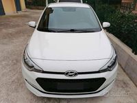 Usata Hyundai i20 75 CV (55 kW) 2018 Bianco Berlina
