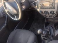 Usata Ford Focus 100 CV (73 kW) 2004 Grigio Berlina