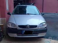 Usata Citroën Saxo 75 CV (55 kW) 2000 Grigio Utilitaria