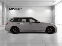 Usata BMW 330 M Sport 286 CV (210 kW) 2023 Grigio Station wagon