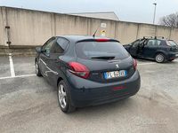 Usata Peugeot 208 Active 82 CV (60 kW) 2017 Grigio Utilitaria