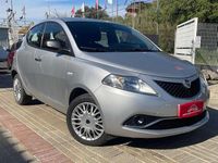 Usata Lancia Ypsilon S 95 CV (69 kW) 2018 Argento Utilitaria