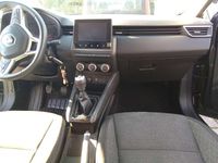 Usata Renault Clio V Dynamique 88 CV (64 kW) 2022 Grigio Berlina