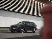 Nuova Alfa Romeo Tonale Sprint 160 CV (117 kW) 2025 Blu misano SUV