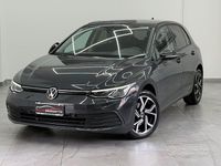 Usata VW Golf VIII Life 116 CV (85 kW) 2022 Grigio Berlina