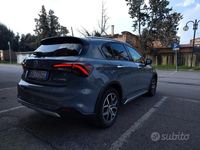 Usata Fiat Tipo Cross 131 CV (96 kW) 2021 Grigio Berlina