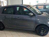 Usata Smart ForFour Passion 89 CV (65 kW) 2019 Grigio Utilitaria