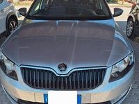 Usata Skoda Octavia G-TEC Executive 110 CV (80 kW) 2016 Argento Station wagon