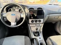 Usata Ford Focus 90 CV (66 kW) 2009 Grigio Station wagon