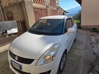 Usata Suzuki Swift 75 CV (55 kW) 2013 Bianco Utilitaria