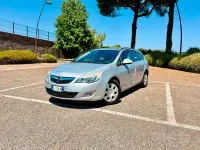Usata Opel Astra 125 CV (91 kW) 2011 Grigio Station wagon
