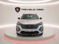 Usata Peugeot 2008 Allure 145 CV (106 kW) 2024 Bianco okenite SUV