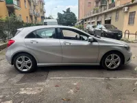 Usata Mercedes A180 Premium 122 CV (89 kW) 2013 Argento Utilitaria