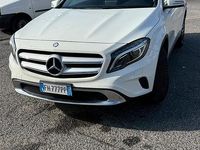 Usata Mercedes GLA180 109 CV (80 kW) 2017 Bianco SUV