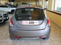 Usata Lancia Ypsilon 69 CV (50 kW) 2020 Grigio scuro