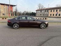 Usata Jaguar XF Business Edition 179 CV (131 kW) 2016 Rosso Berlina