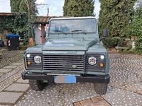 Usata Land Rover Defender S 122 CV (89 kW) 2007 Verde Station wagon