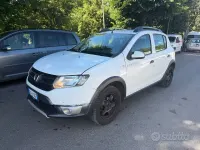 Usata Dacia Sandero Prestige 90 CV (66 kW) 2014 Bianco Berlina