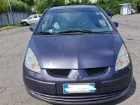 Usata Mitsubishi Colt Invite 75 CV (55 kW) 2006 Berlina