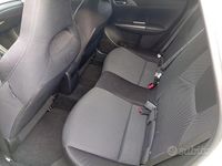 Usata Subaru Impreza 2010 Bianco Berlina