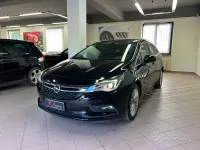 Usata Opel Astra Dynamic 110 CV (80 kW) 2017 Nero Station wagon